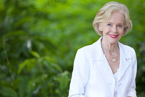 Former Queensland Governor Quentin Bryce becomes the first female Australian Governor-General.