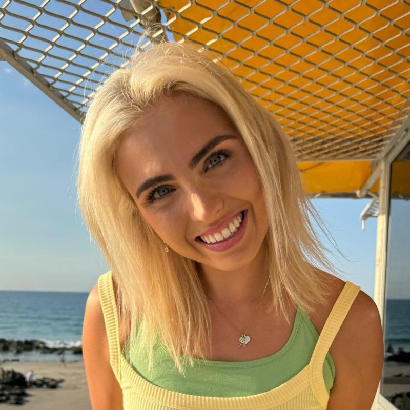Alexa Leary
